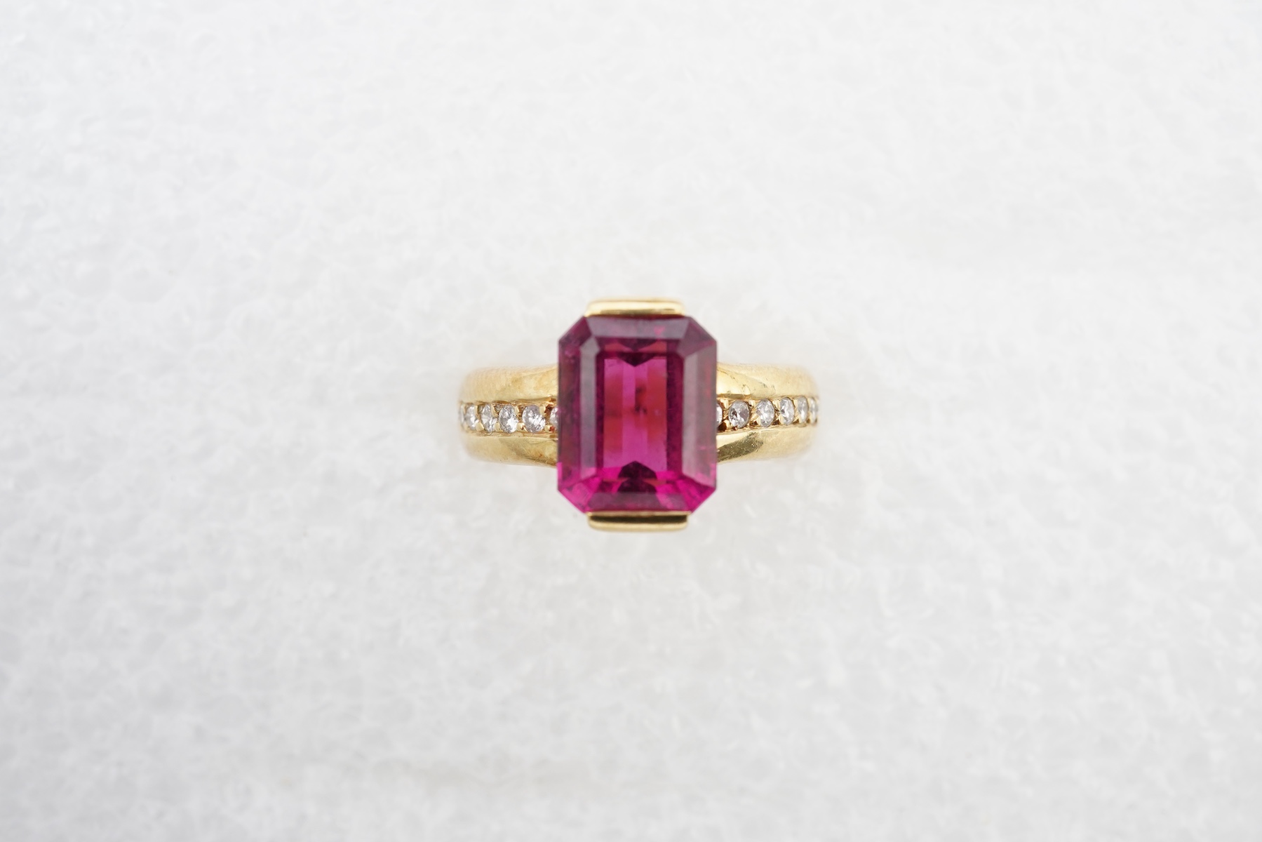 A rubellite tourmaline and diamond ring